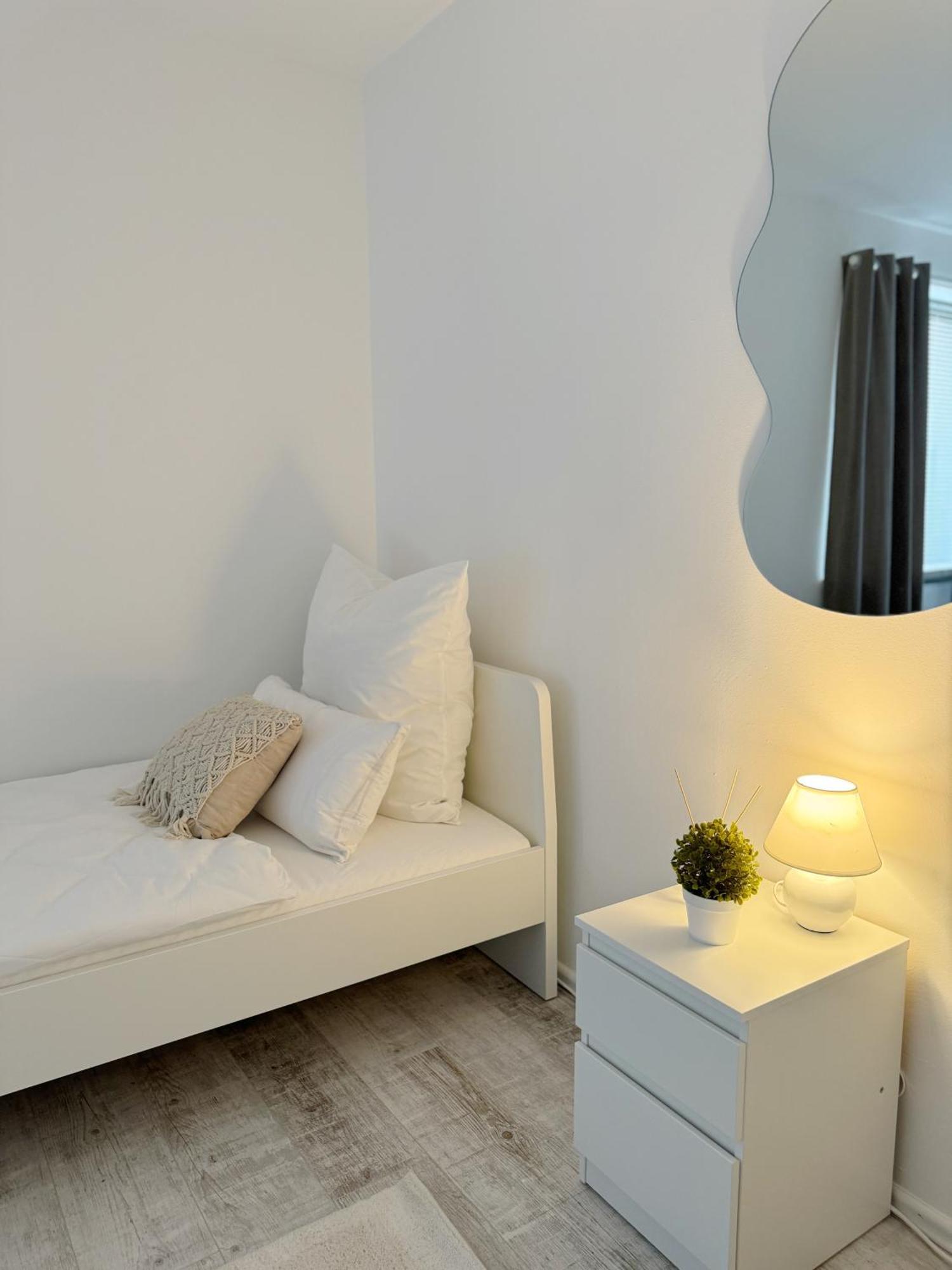 90m2 I I Netflix I Wifi I Free Parking I Lia * Hannover